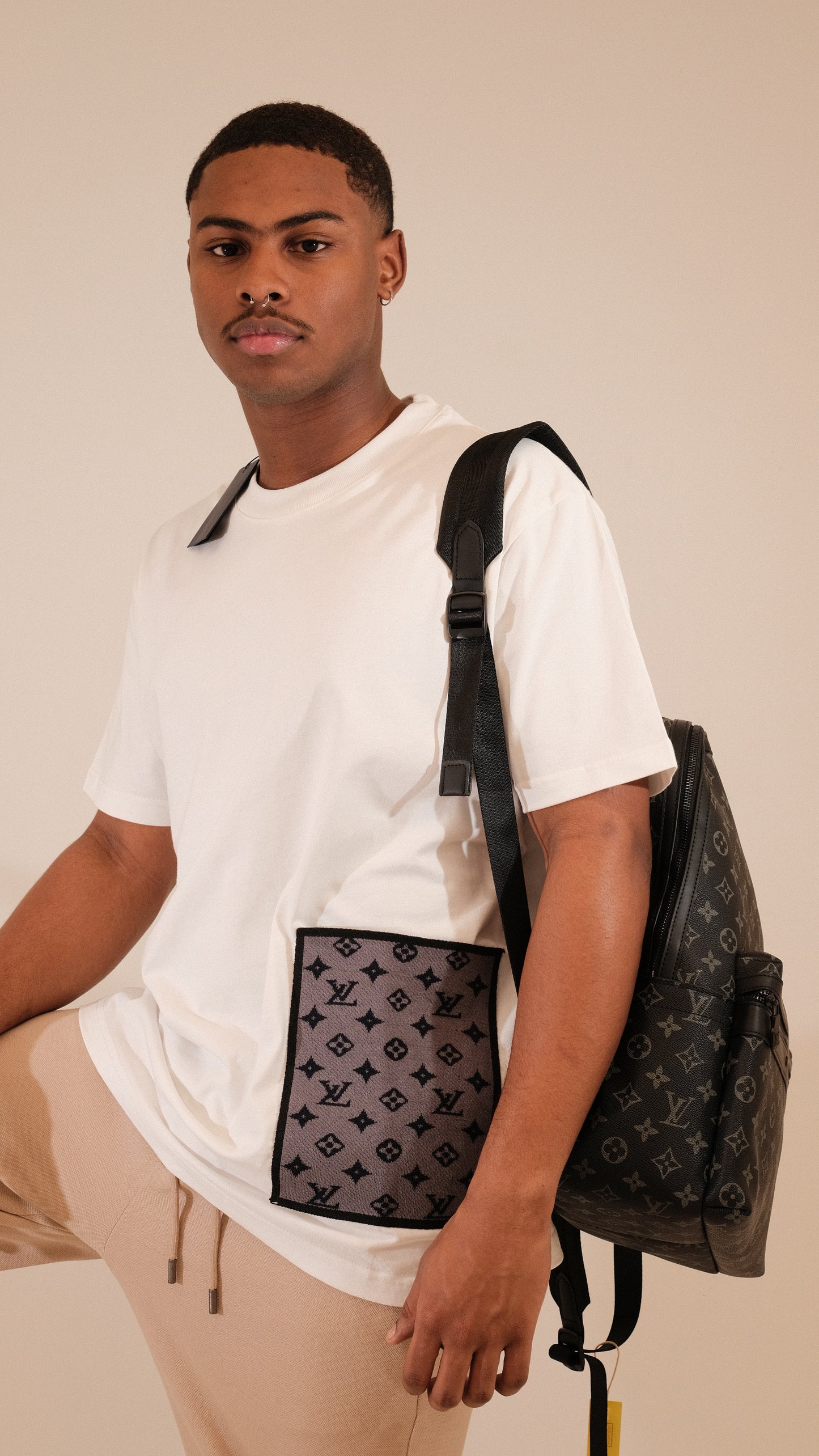 Bolso LOUIS VUITTON Logomanía