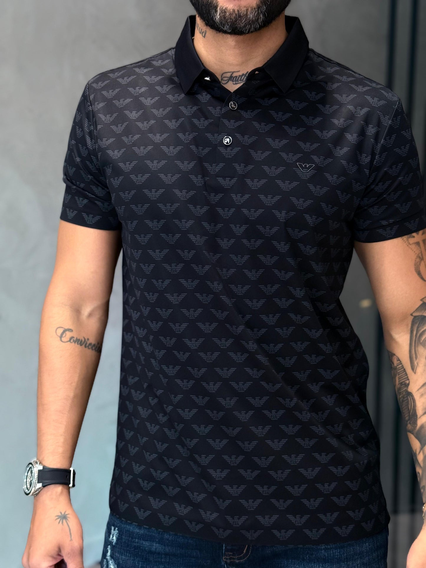 Camiseta Tipo Polo EMPORIO ARMANI con Diseño de Logomania