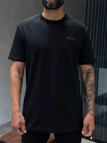 Camiseta PRADA con Aplique del Logo Tejido Tono a Tono