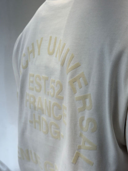 Camiseta GIVENCHY con Detalles en Gamuza