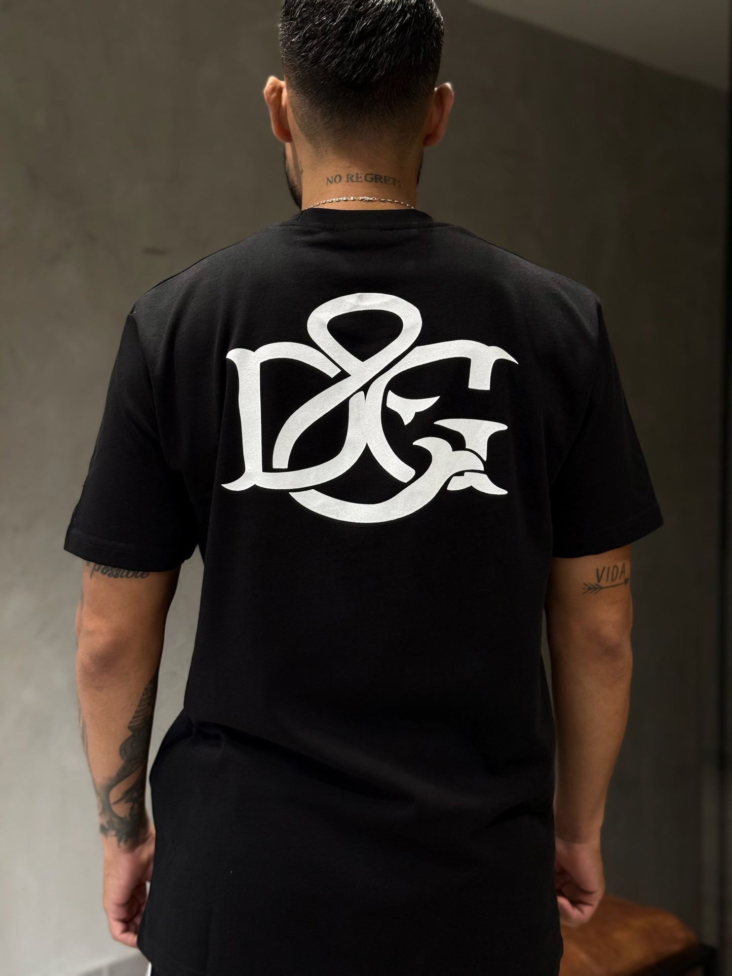 Camiseta DOLCE&GABBANA con Estampado en Espalda y Frontal Bitono