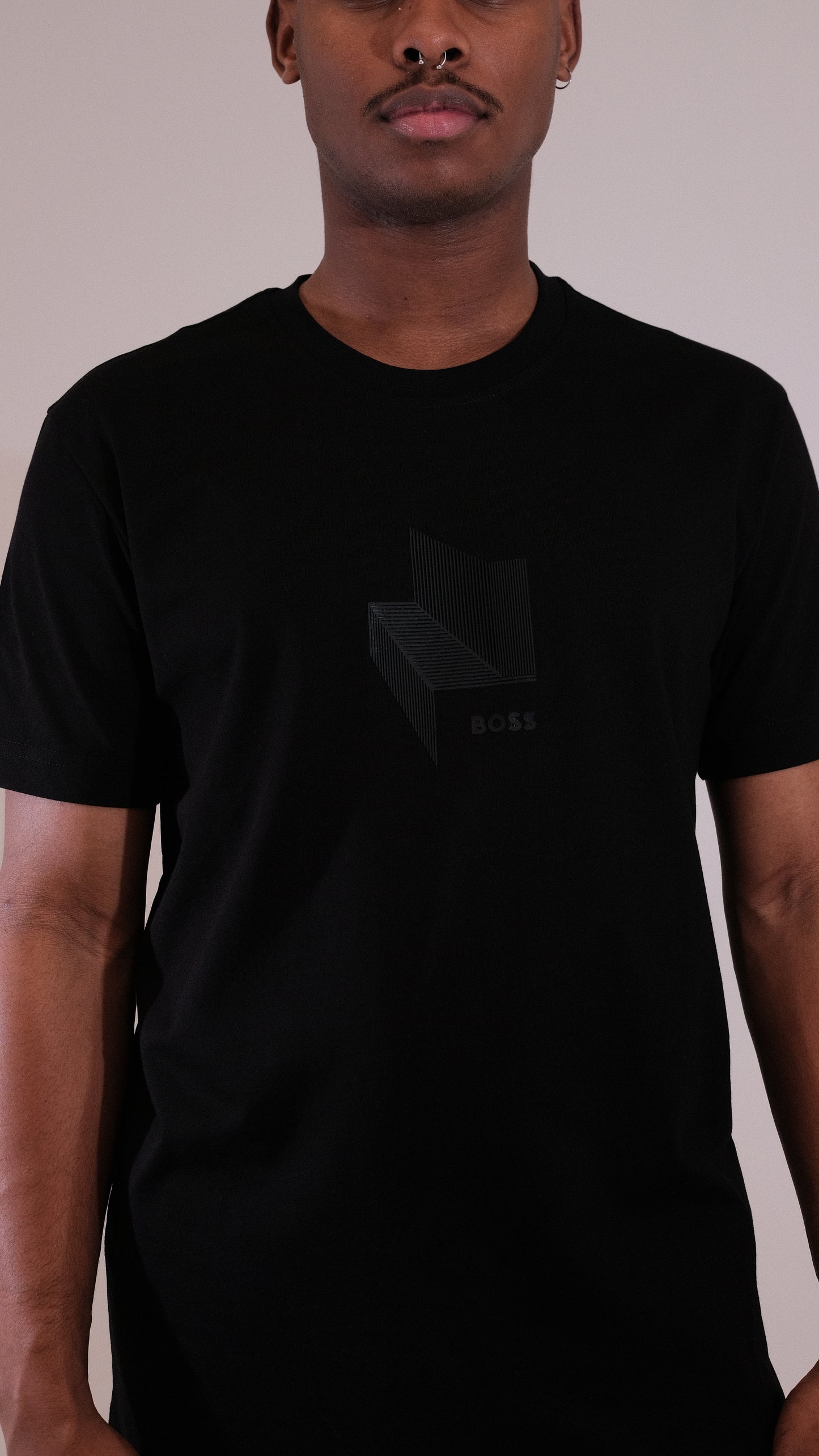 Camiseta BOSS Estampado Geométrico Tono a Tono