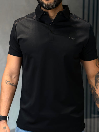 Camiseta Tipo Polo BOSS con Detalle en los Hombros