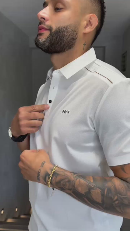 Camiseta Tipo Polo BOSS con Detalle en los Hombros